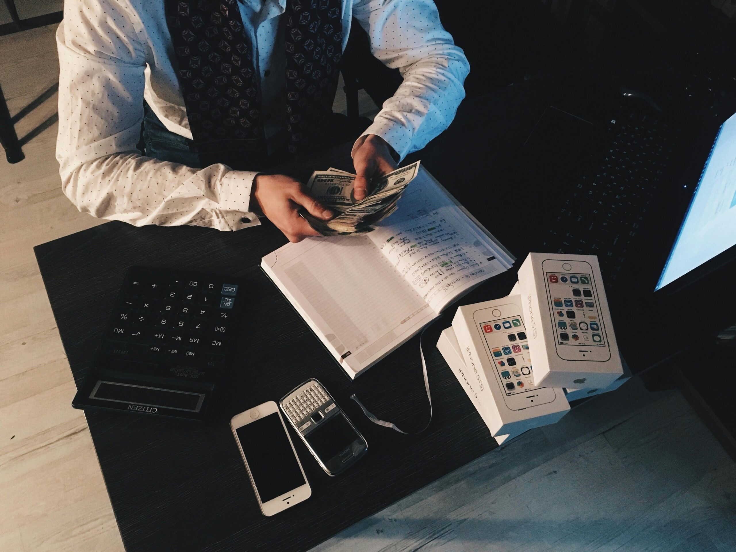 ¿Administración o Contaduría ¡Descubre la mejor opción! 2